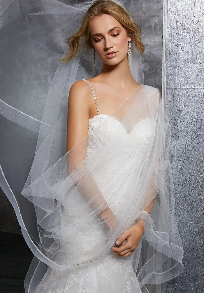 2018 Sexy Lace Mermaid Wedding Dresses with Spaghetti Straps Beaded