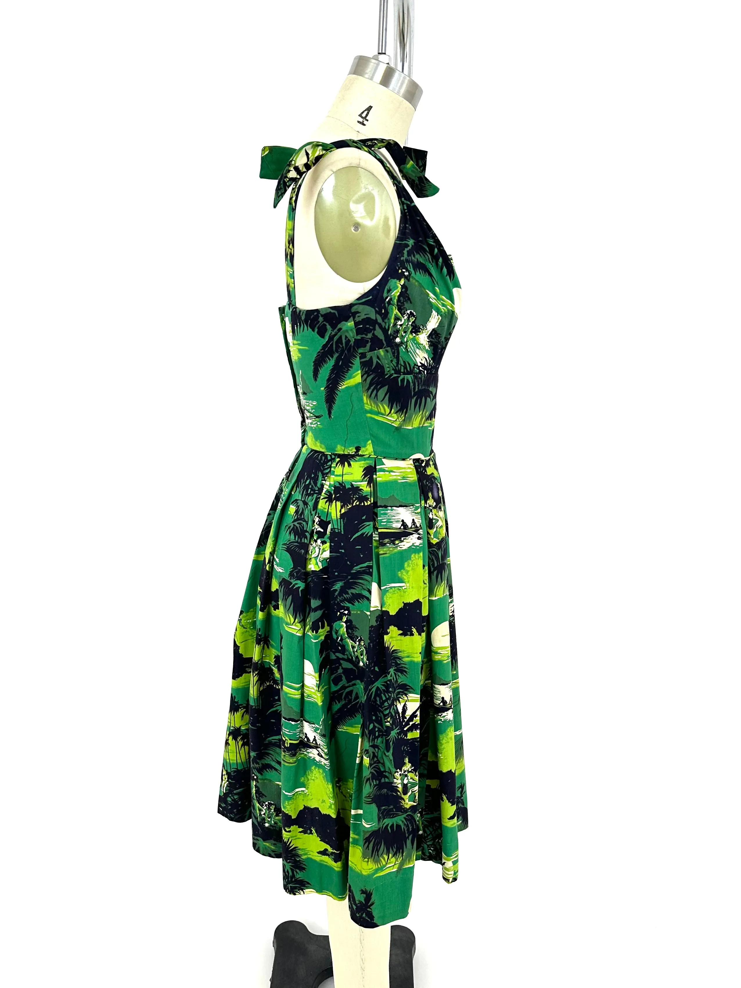 50s Hawaiian Novelty Dress