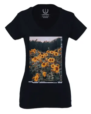 Aesthetic Cute Floral Sunflower Botanical Print Graphic Fashion For Women V neck fitted T Shirt