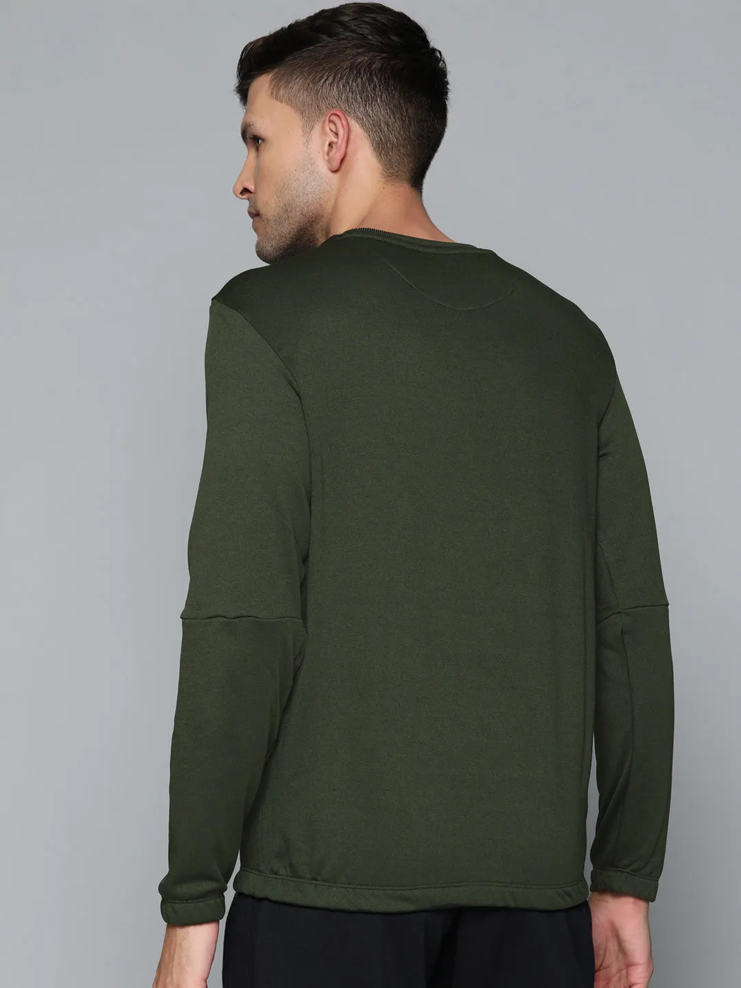 Alcis Men Green Solid Sweatshirt