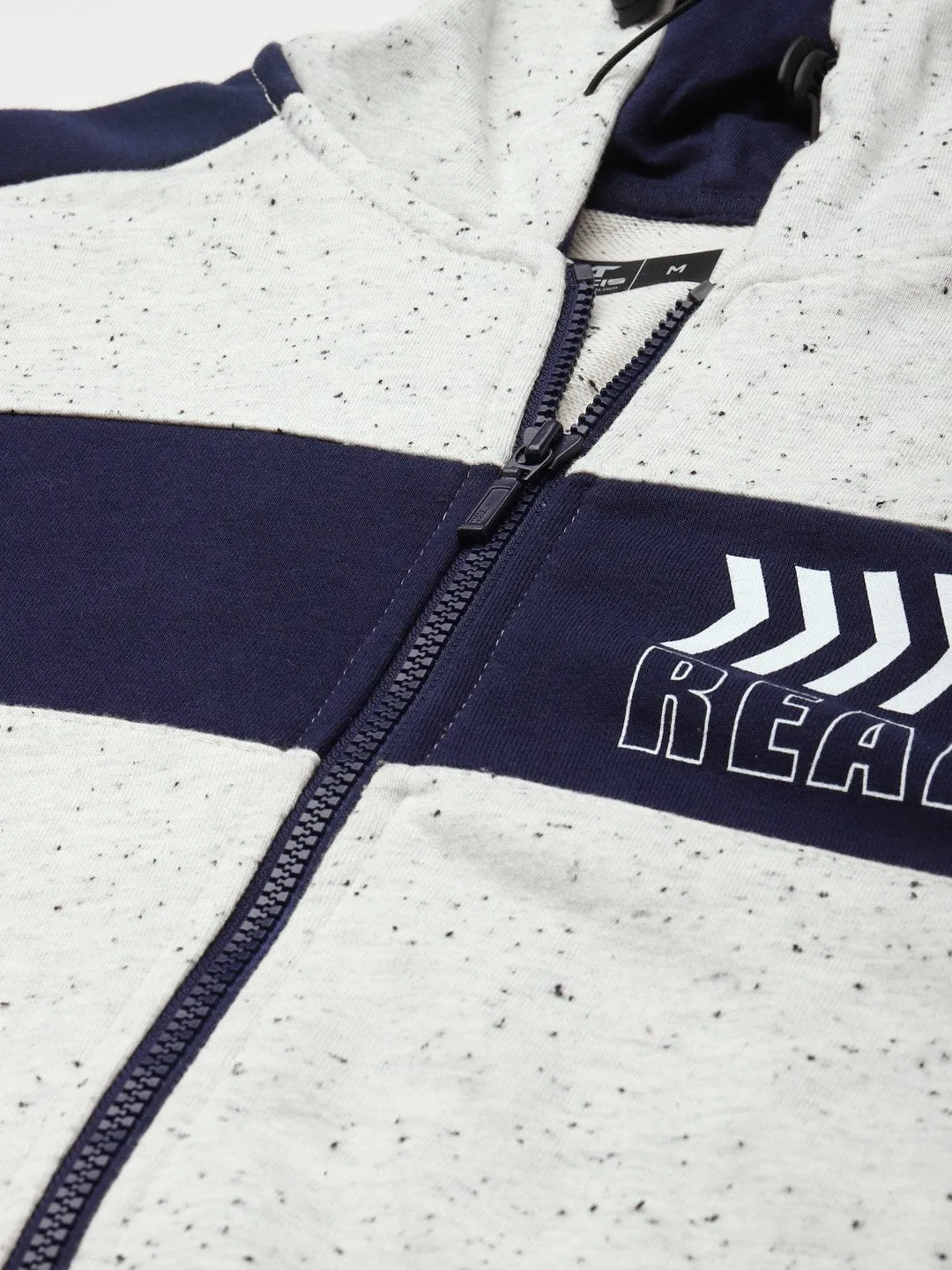 Alcis Men Off-White & Navy Blue Typography Printed Cotton Hooded Sweatshirt
