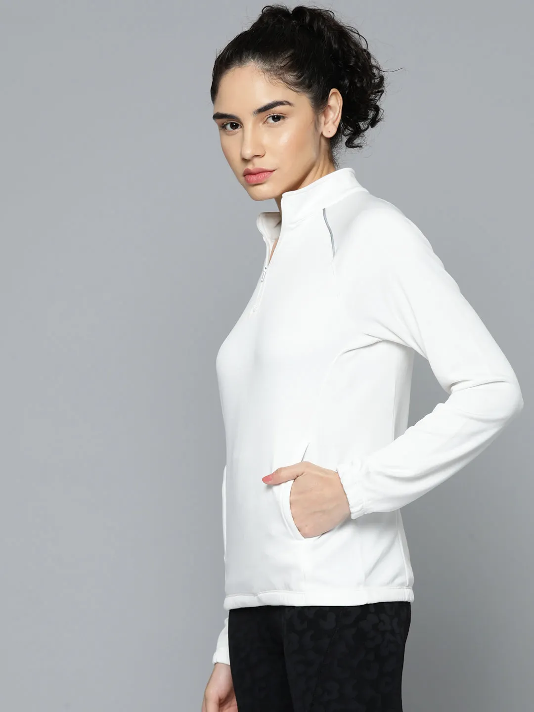 Alcis Women White Solid Sweatshirt