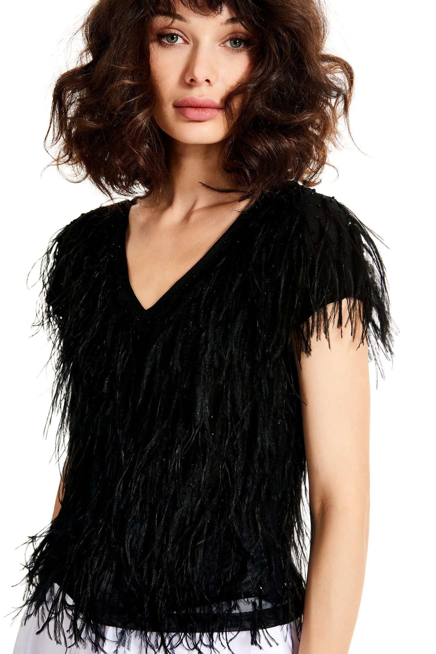APRICOT FEATHER V-NECK SHORT SLEEVE TEE