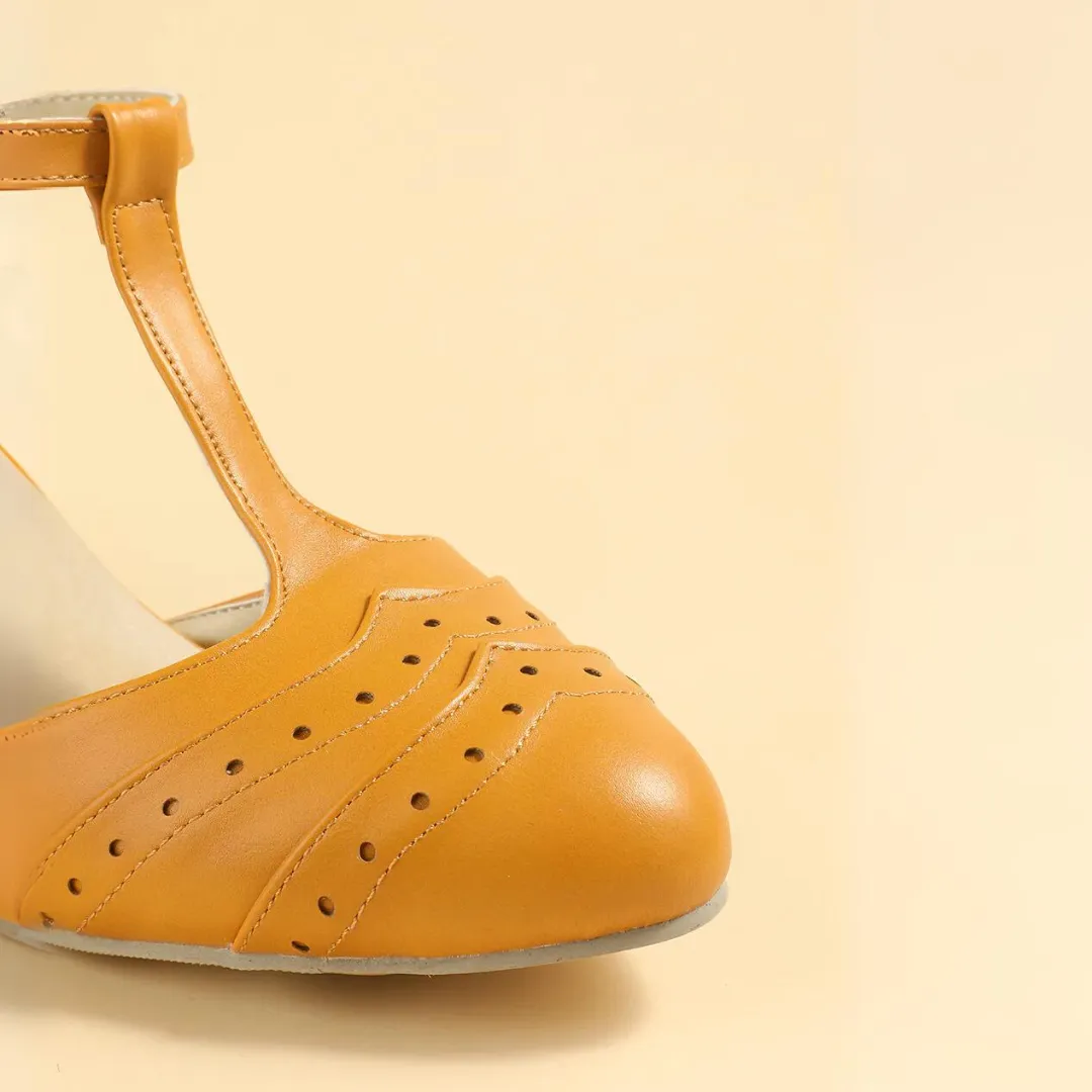 Ariadna® | Vintage Block Heels