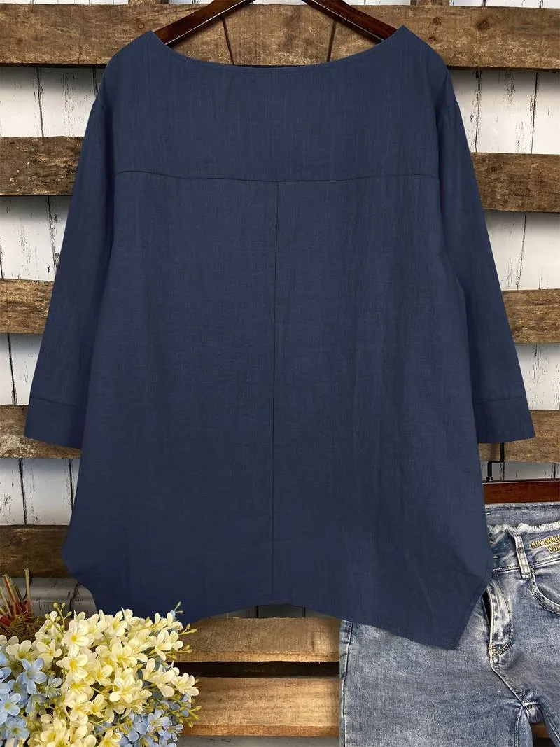 Ashley – casual blouse with round neckline for spring