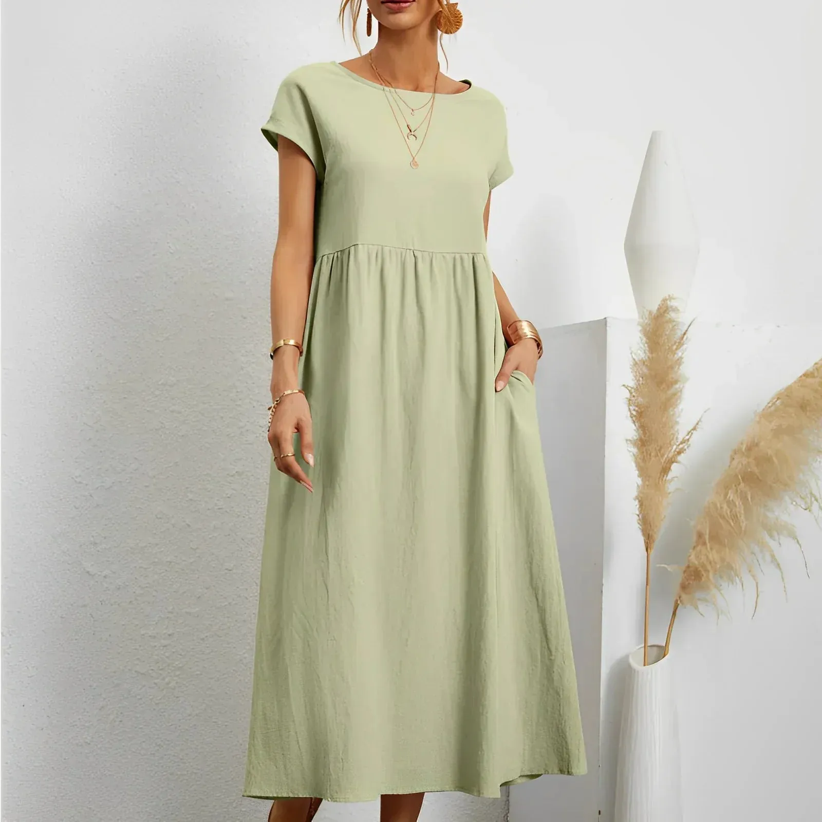 Ayesha - Beautiful vintage dresses