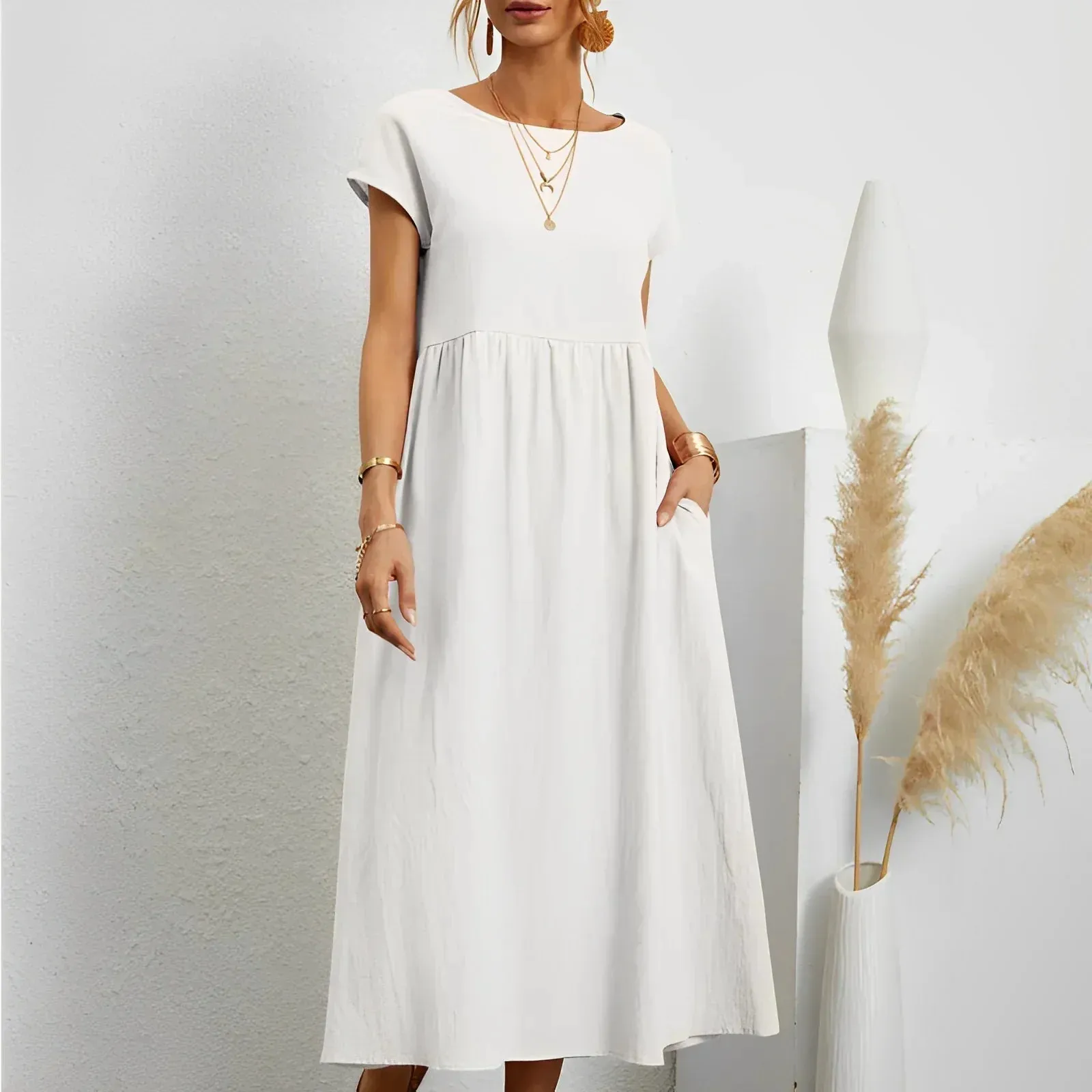 Ayesha - Beautiful vintage dresses