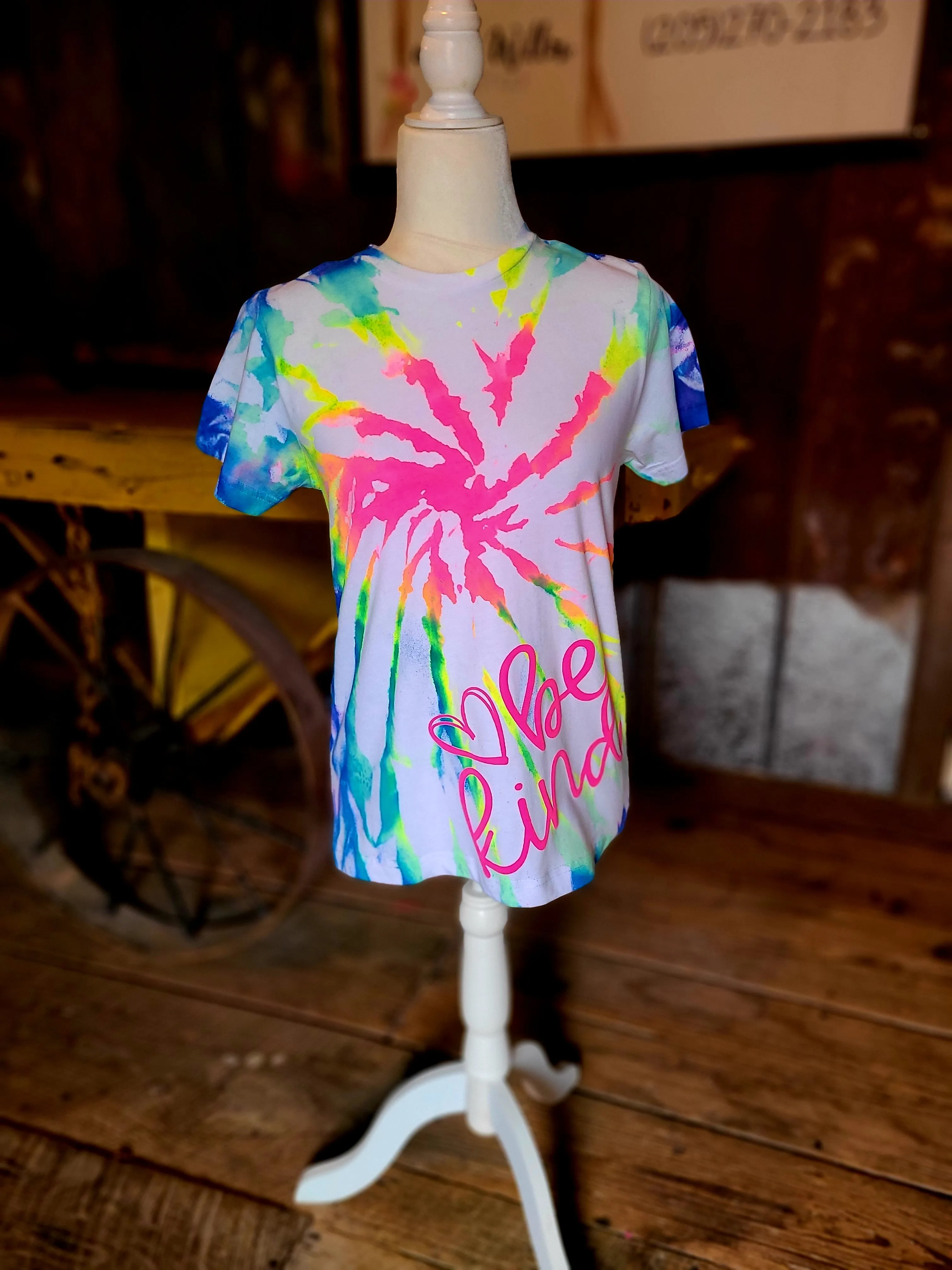 Be kind sweatshirt