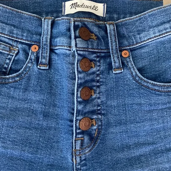 BNWT Madewell 9” mid-rise skinny crop jean