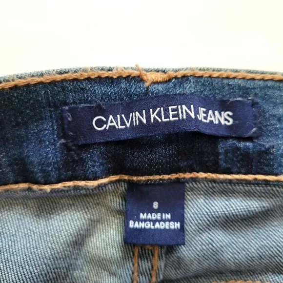 Calvin Klein Women's Mid/Regular Rise Skinny Stretch Jeans - Size 8 - NWT