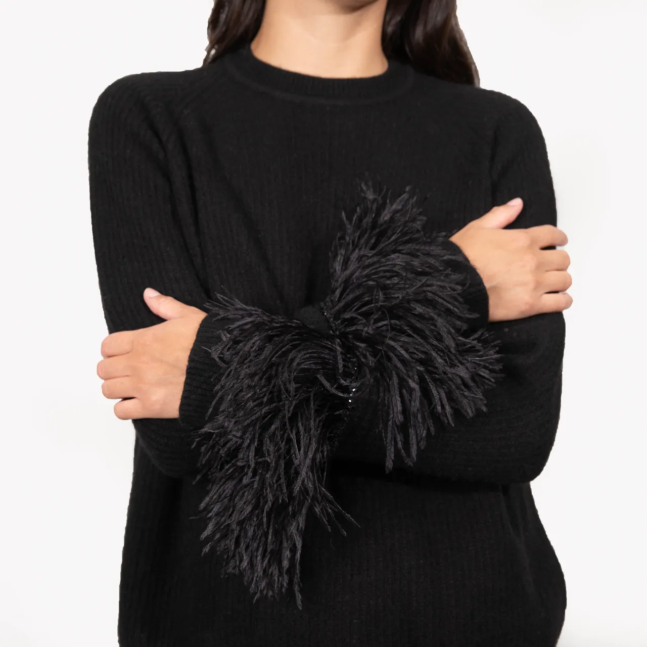Cashmere Boyfriend Sweater w. Feather Cuffs