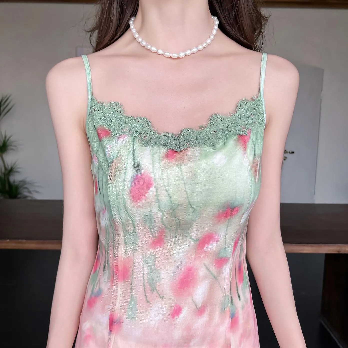 Chic Retro Slinky Flower Pattern Cami Dress