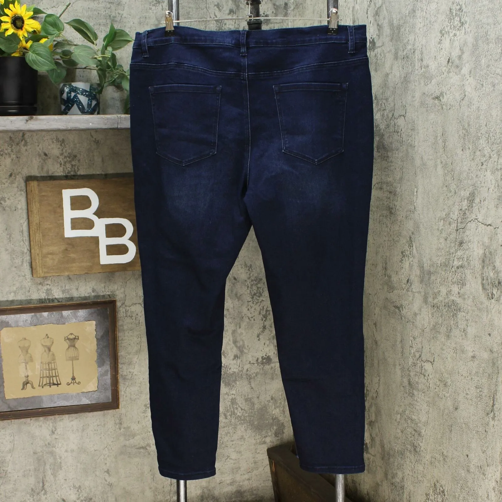 DG2 by Diane Gilman Women's Virtual Stretch Skinny Jeans Indigo 20W