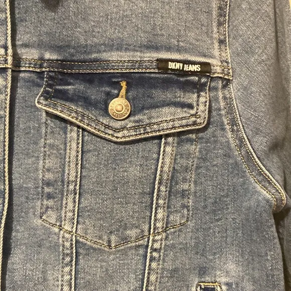 DKNY Jeans Women’s Denim Blue Jean Jacket Blue Brand new with tag large