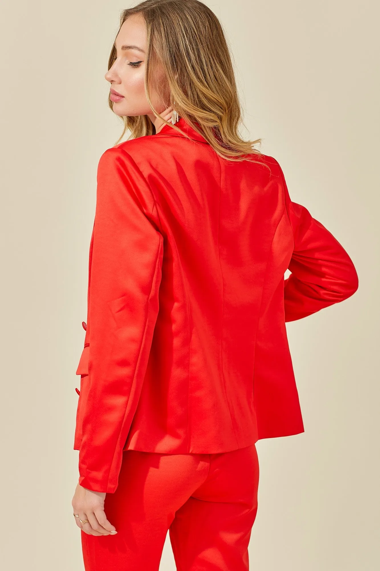 DOUBLE BREASTED SATIN BLAZER