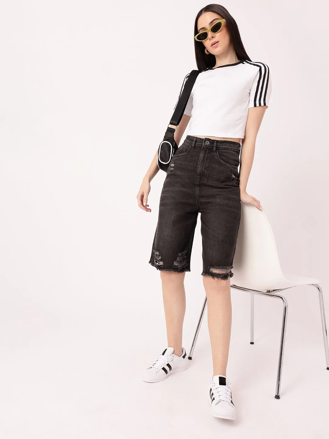 DressBerry Women Edgy Grunge Washed Distressed High-Rise Relaxed Fit Denim Shorts