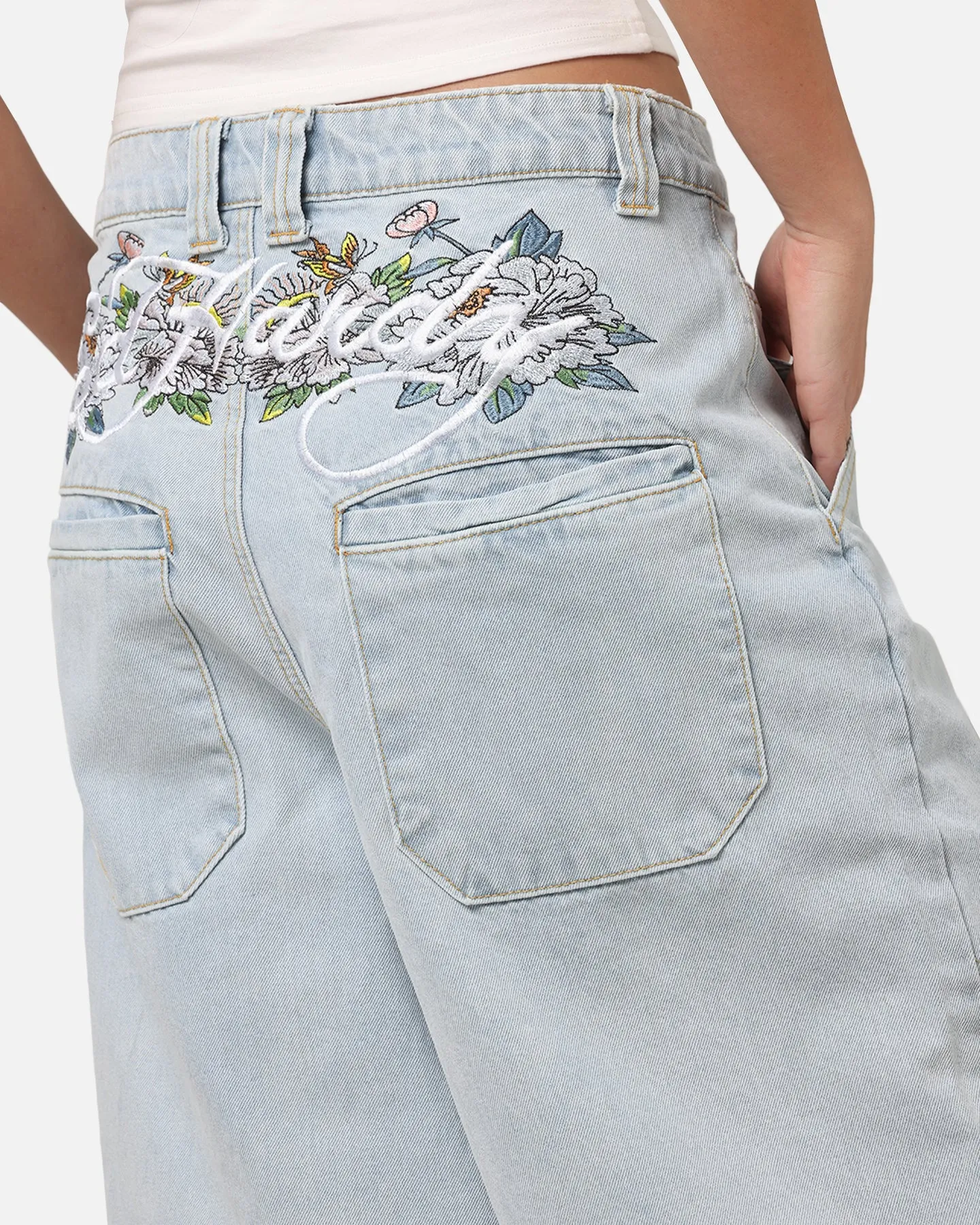 Ed Hardy Women's Flora Jorts Light Wash