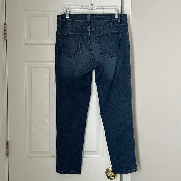 Eileen Fisher Straight Slim Leg Jeans Size 8 Organic Cotton Premium Denim