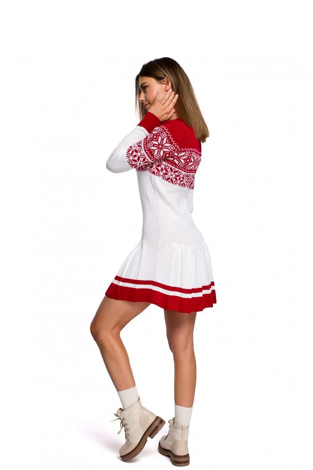 Elegant Two-Tone Relaxed Fit Sweater Dress