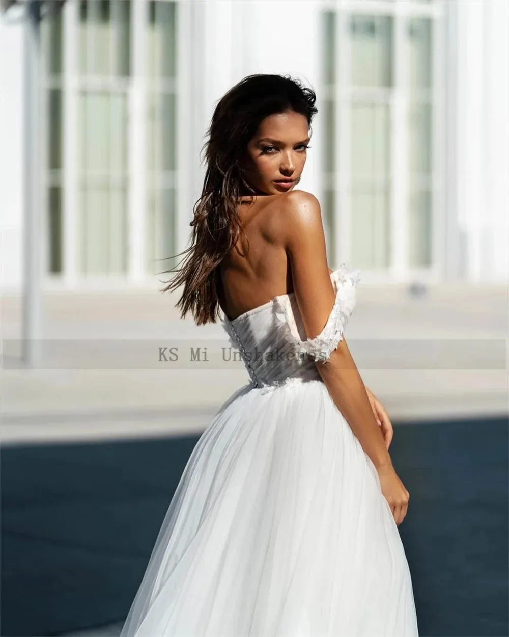 Elegant Vintage Lace Flowers Wedding Dress 2024 Beads Cap Sleeve Beach Bride Dresses Pleats Women Fairy Wedding Gowns