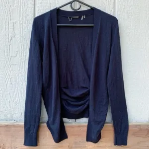 Elie Tahari 100% extra fine merino wool high low lightweight open wool cardigan