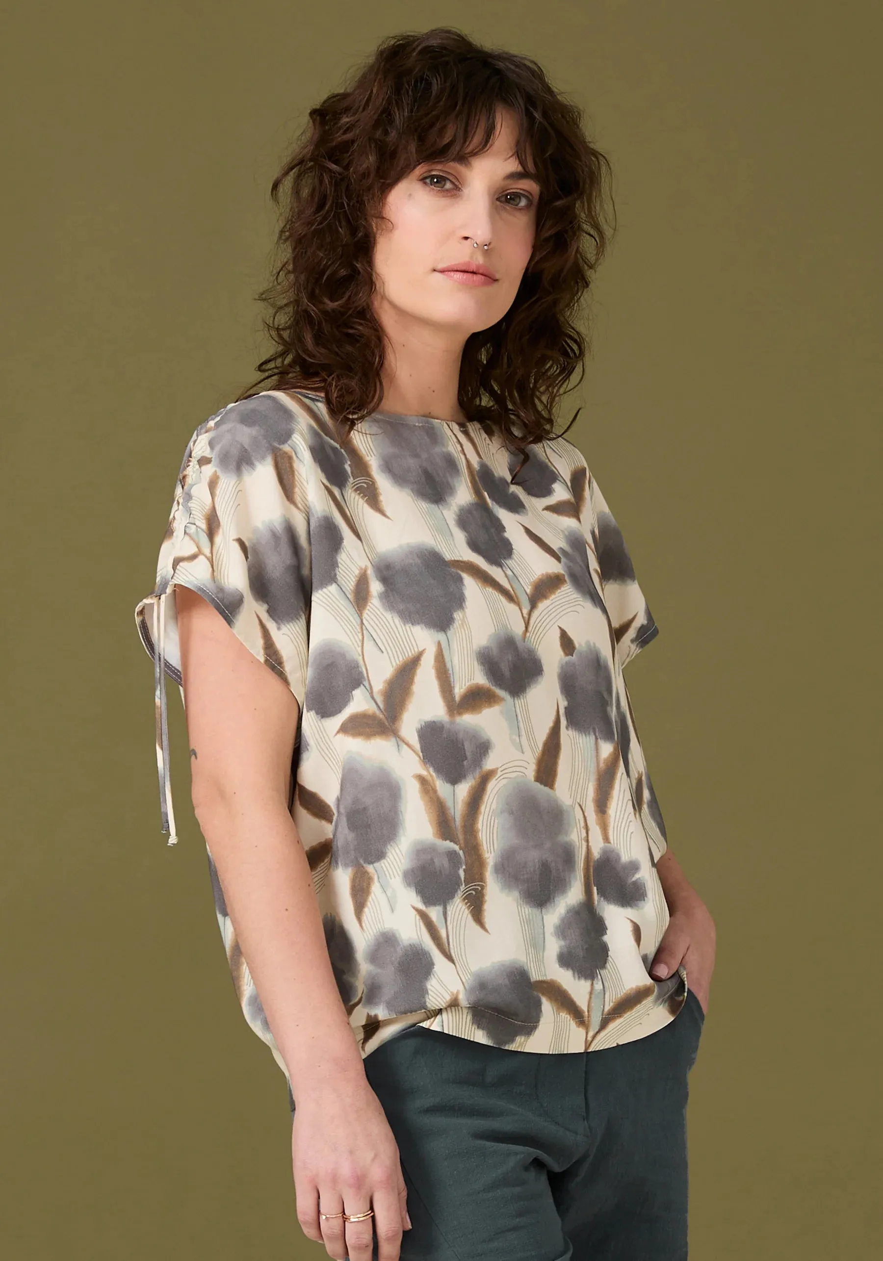 Flower Print Viscose Deadstock - Cream   Steel Blue  - Swatch