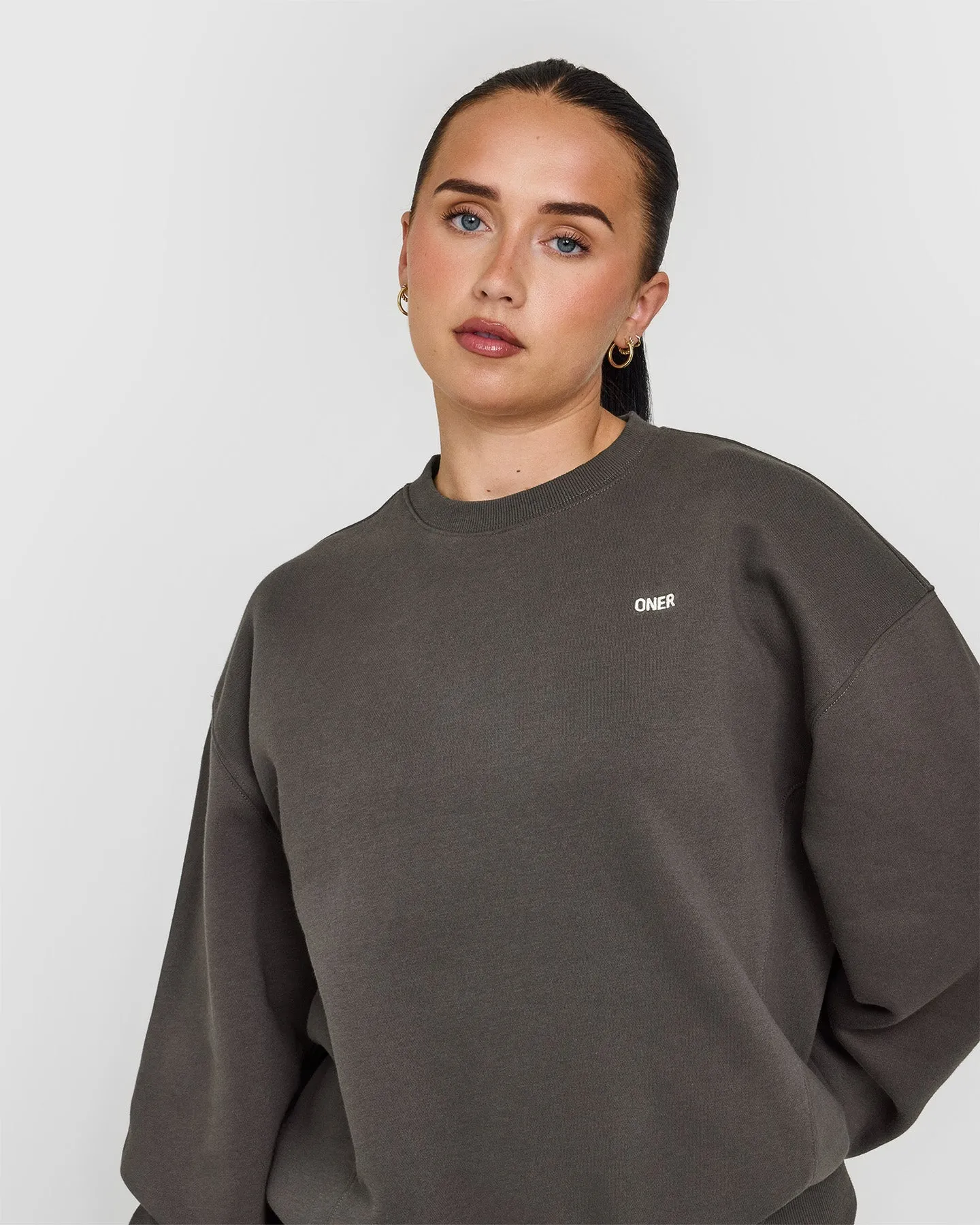 Foundations Crew Neck Sweatshirt | Deep Taupe