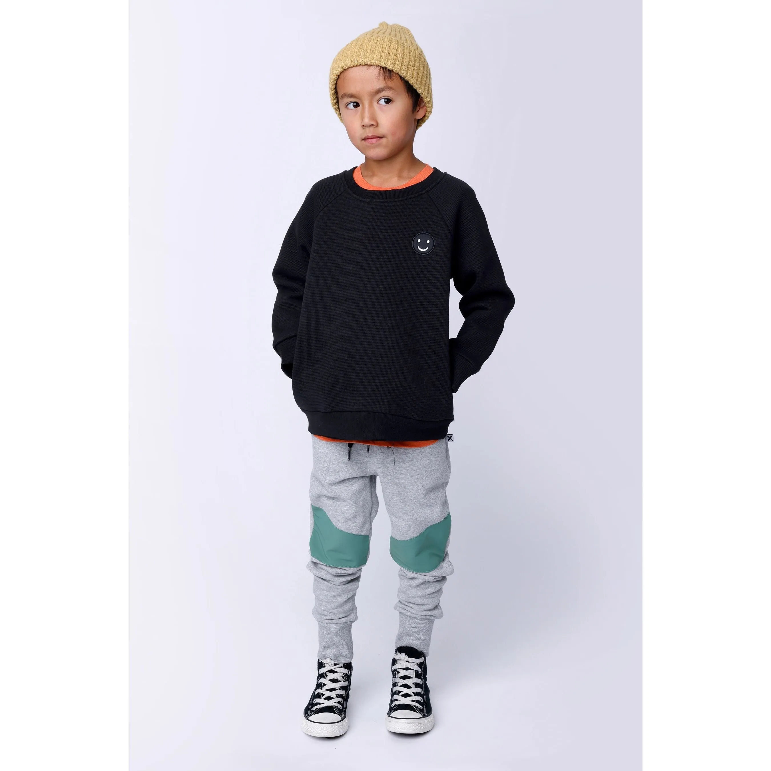 Furry Waffle Crew - Black