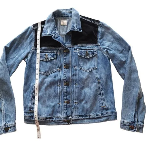GAP Icon Denim jacket with black velvet patches