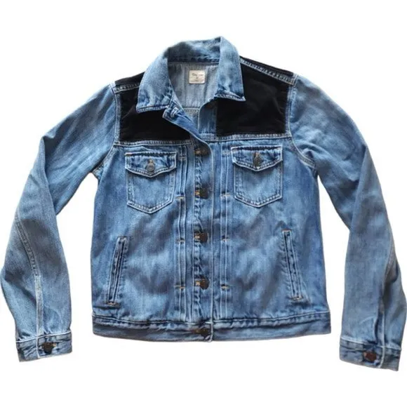 GAP Icon Denim jacket with black velvet patches