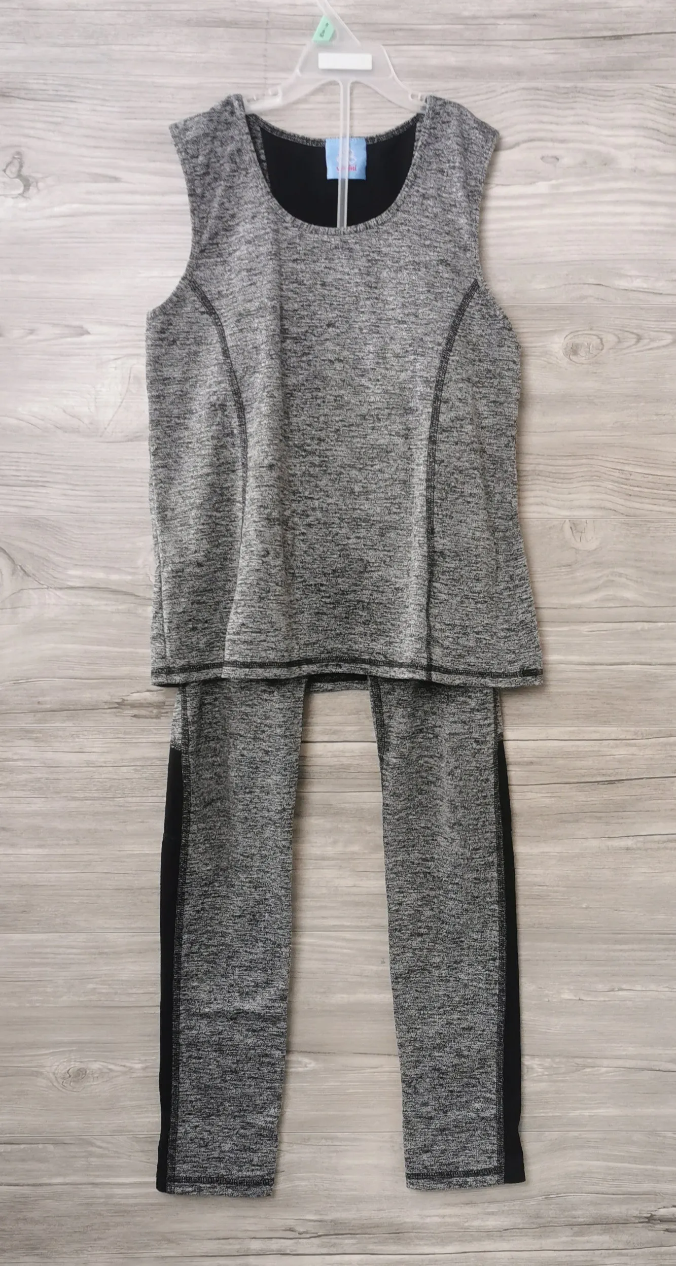 GIRL SIZE 10/12 YEARS - YOGINI, 2 Piece Matching Athletic Outfit VGUC B15
