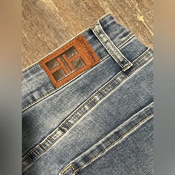 Hollis and Haley jeans size 28