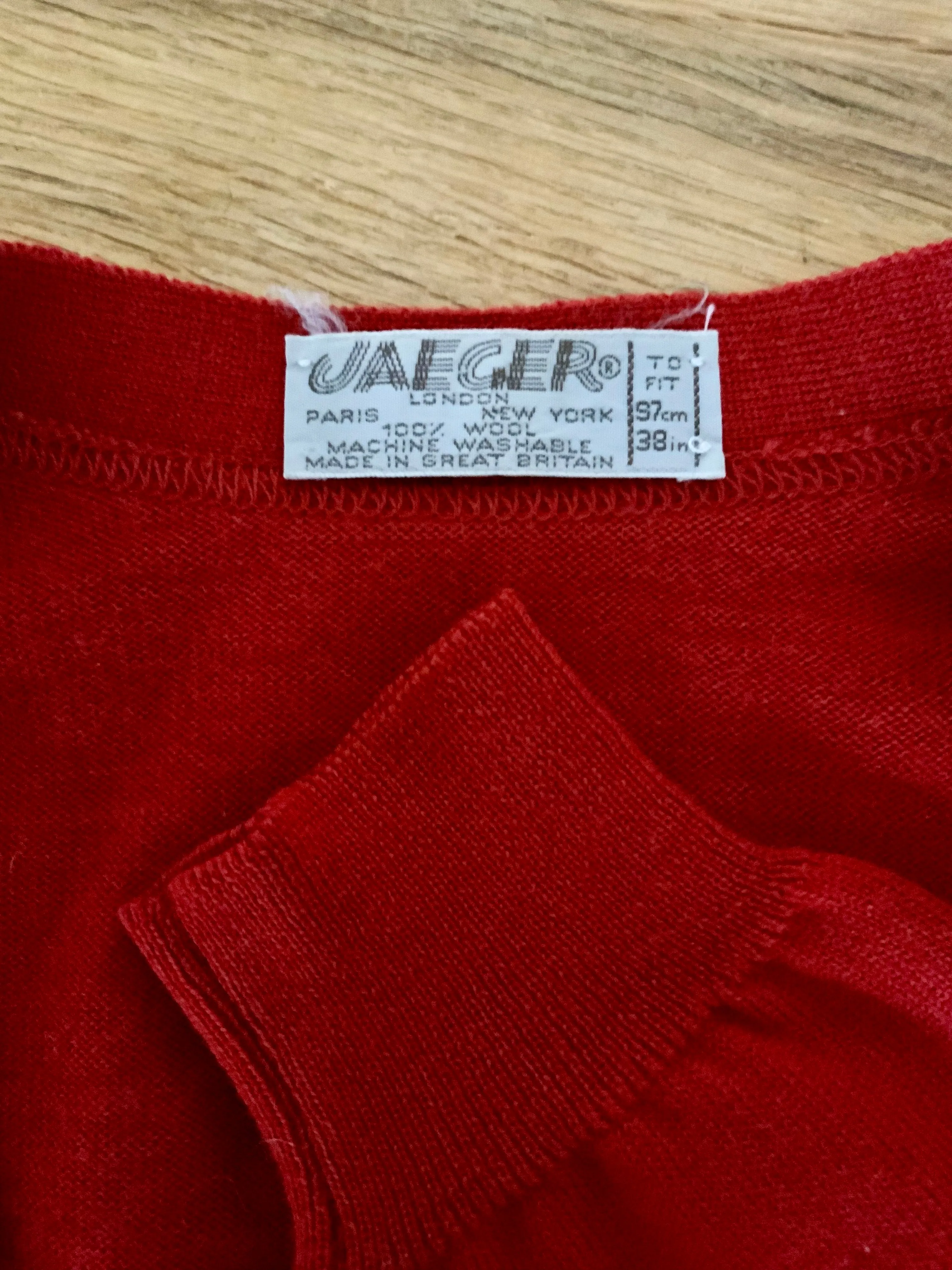 Jaeger Cardigan 100% Wool - 90s