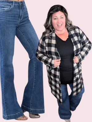 Judy Blue Perfect Trouser Flare in High Rise Medium-Dark Wash