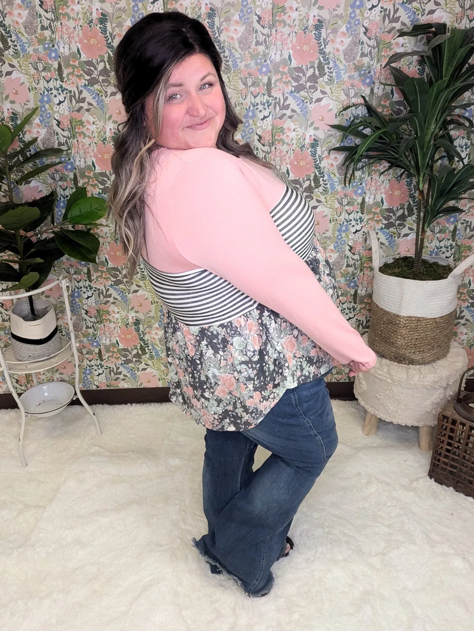 Judy Blue Tummy Control Frayed Hem Flare