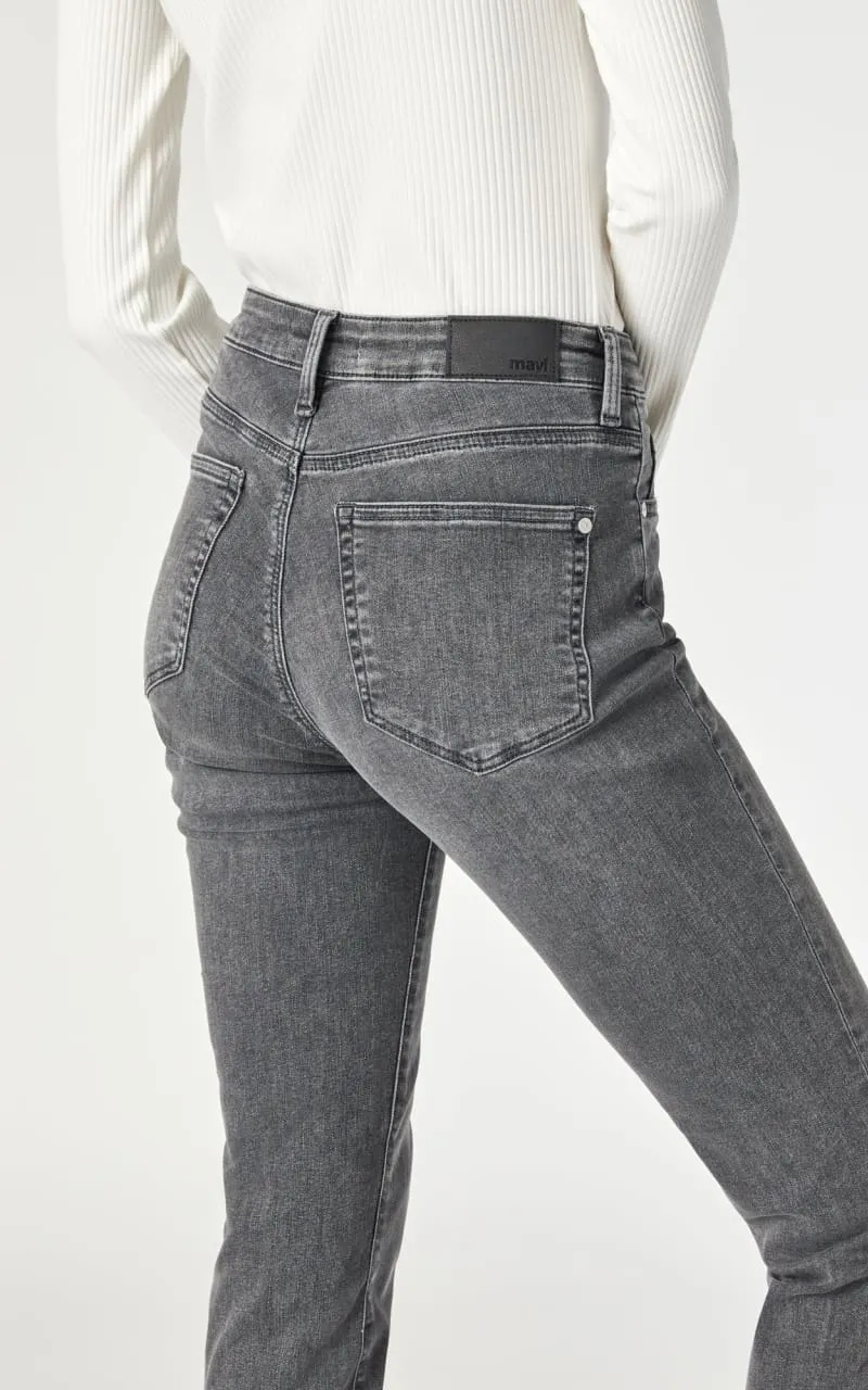 Mavi - Kathleen Slim Boyfriend in Mid Grey Feather Blue 28"