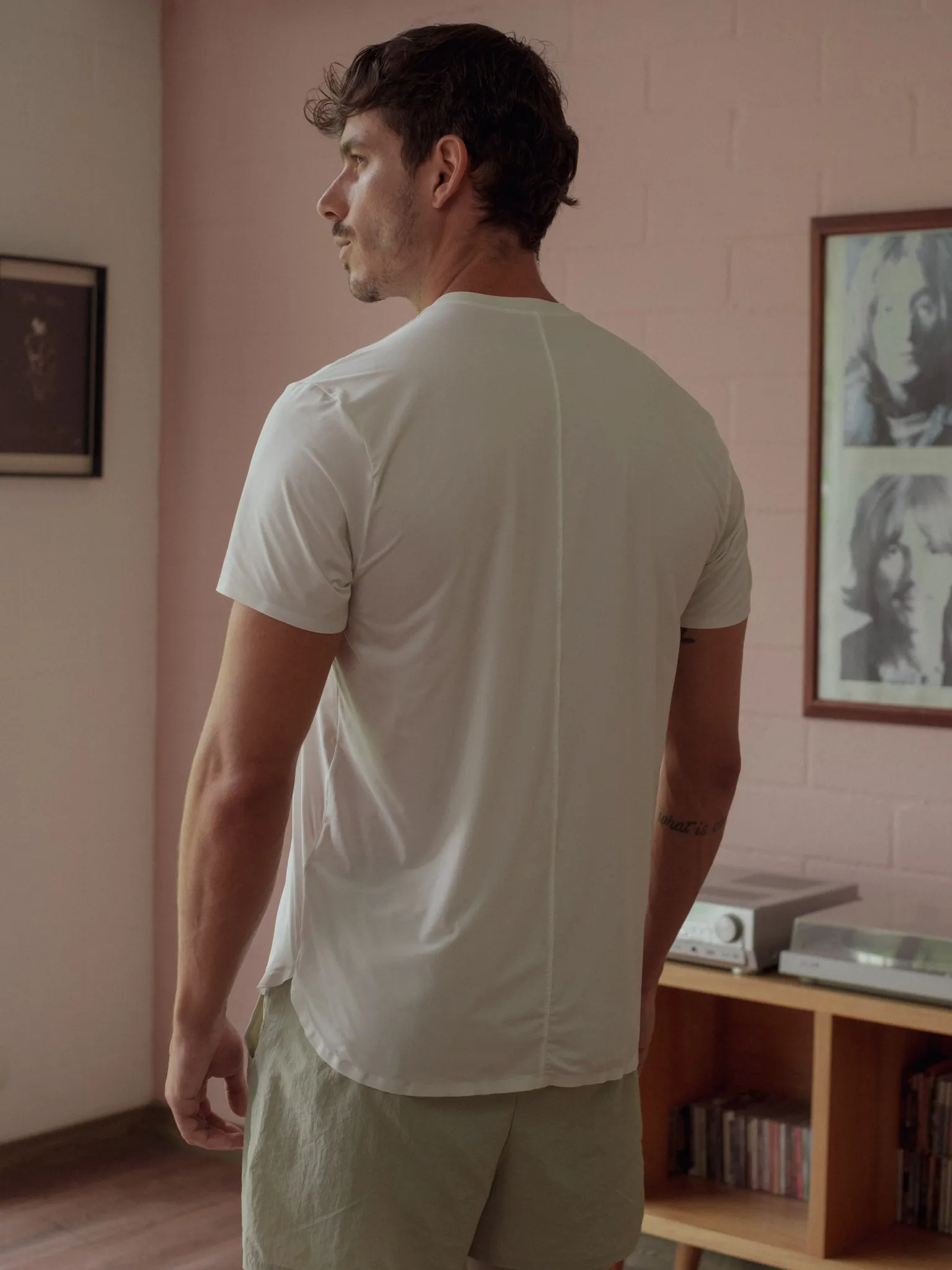 MEN TRAINING T-SHIRT - SOFT WHITE