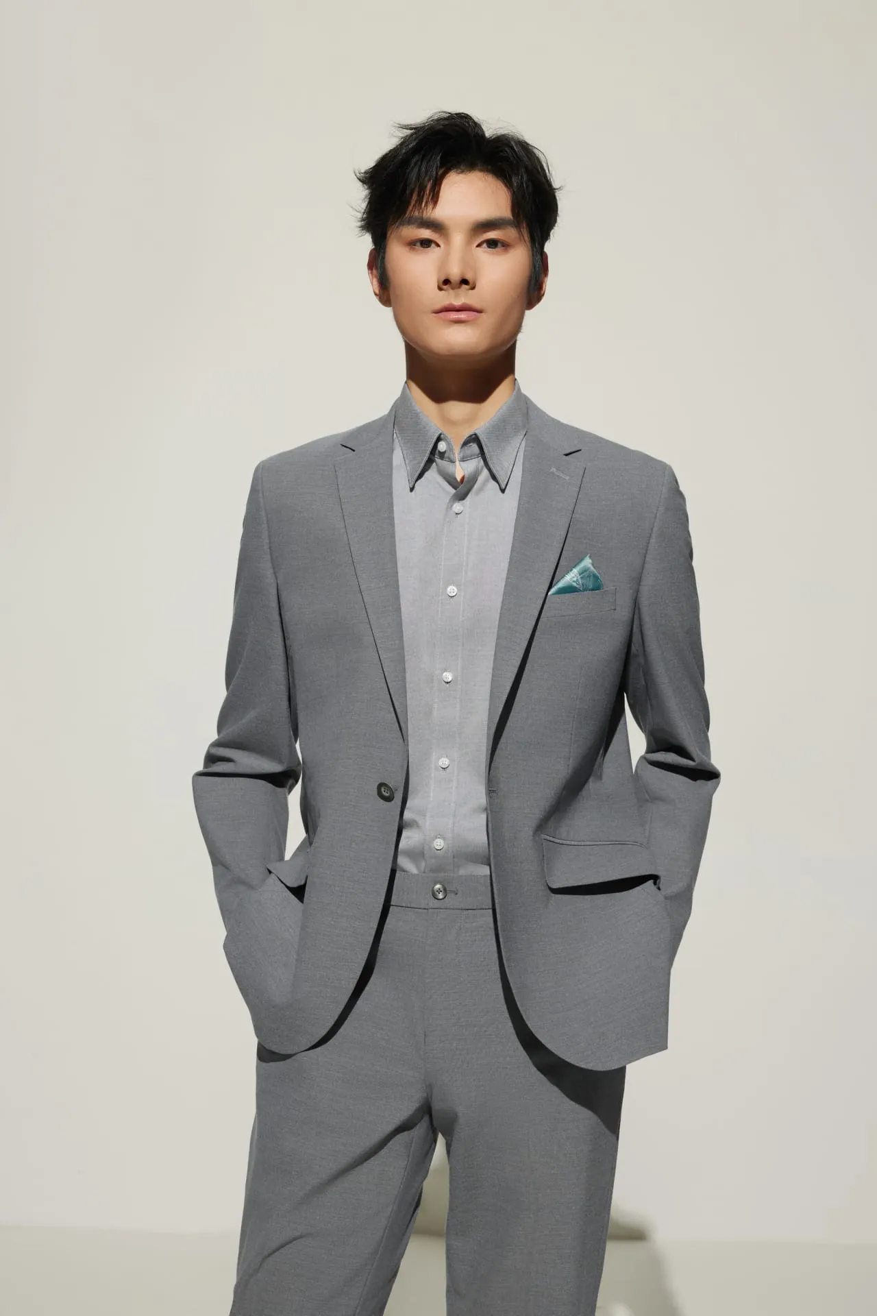 Multi-Way Stretch Smart Fit Plain Weave Suit Blazer