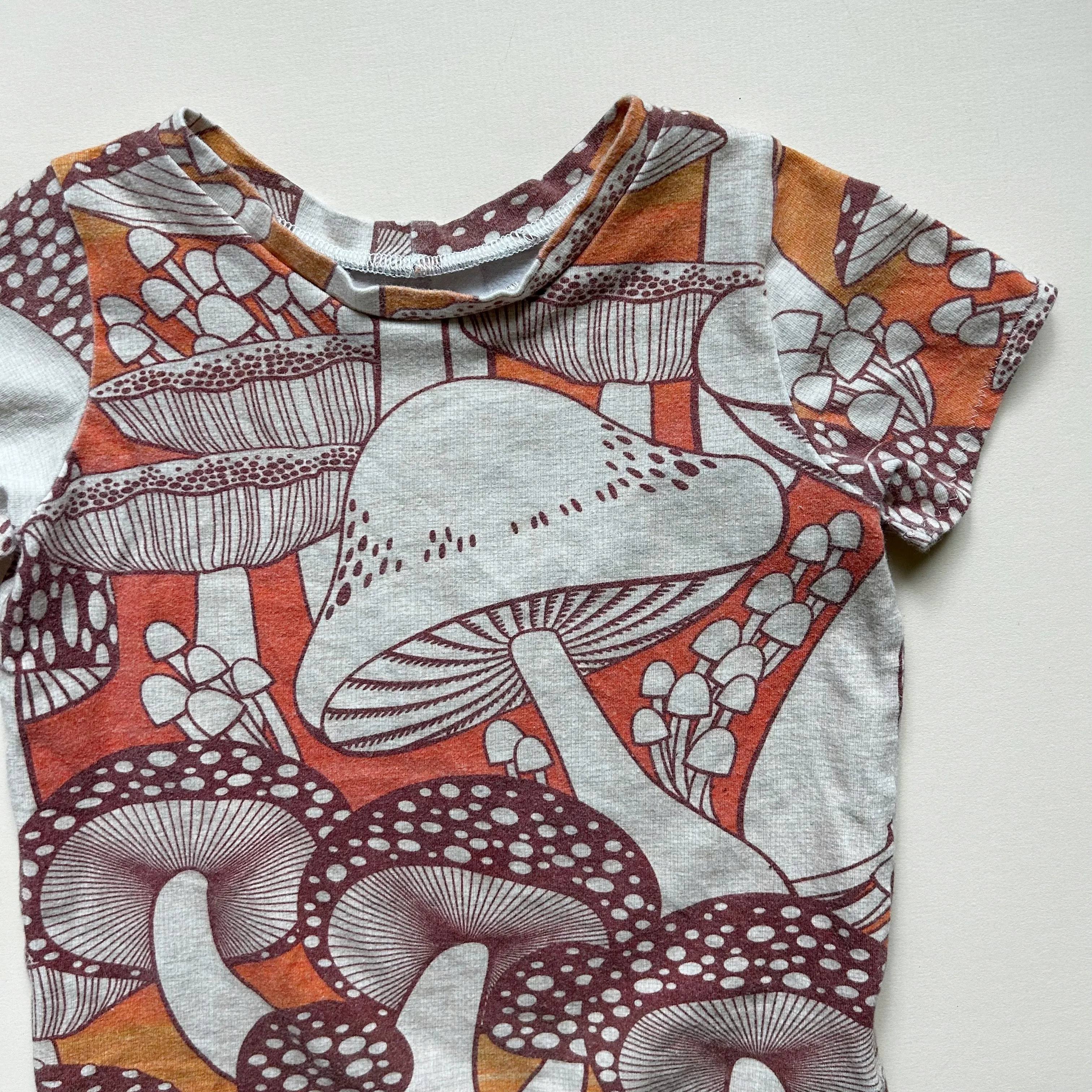 Mushroom Tee Sz ~24 mo
