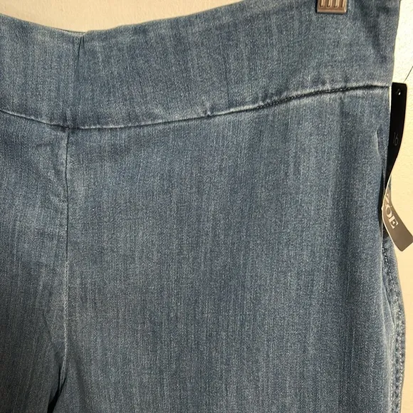 Nic &amp; Zoe Soft Jeans size 16
