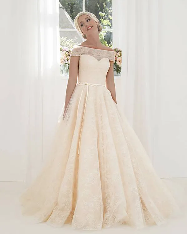 Off The Shoulder Champagne Lace Wedding Dress 2019 Ball Gown Lace Bridal Gowns with Belt