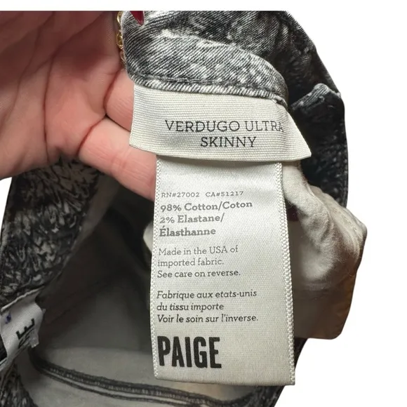 PAIGE Denim Feather Print Cotton Blend Verdugo Ultra Skinny Jeans 27