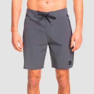 Quiksilver Surfsilk Arch 18" Boardshorts Iron Gate