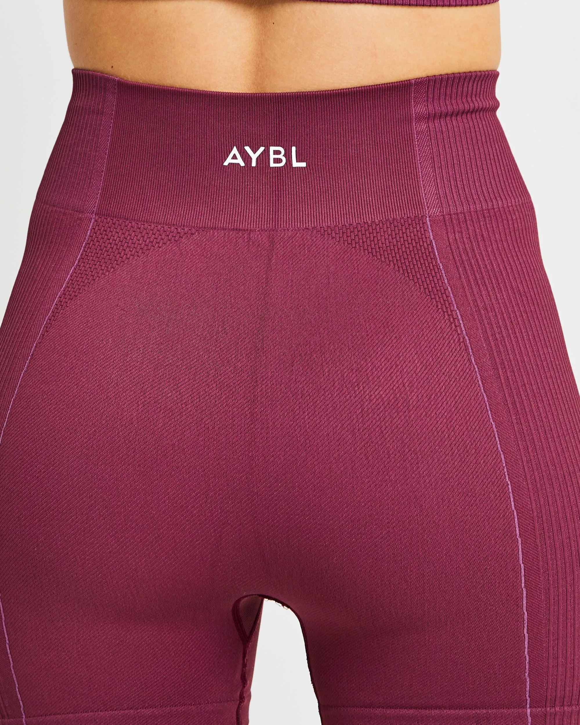 Reflex Seamless Shorts - Plum