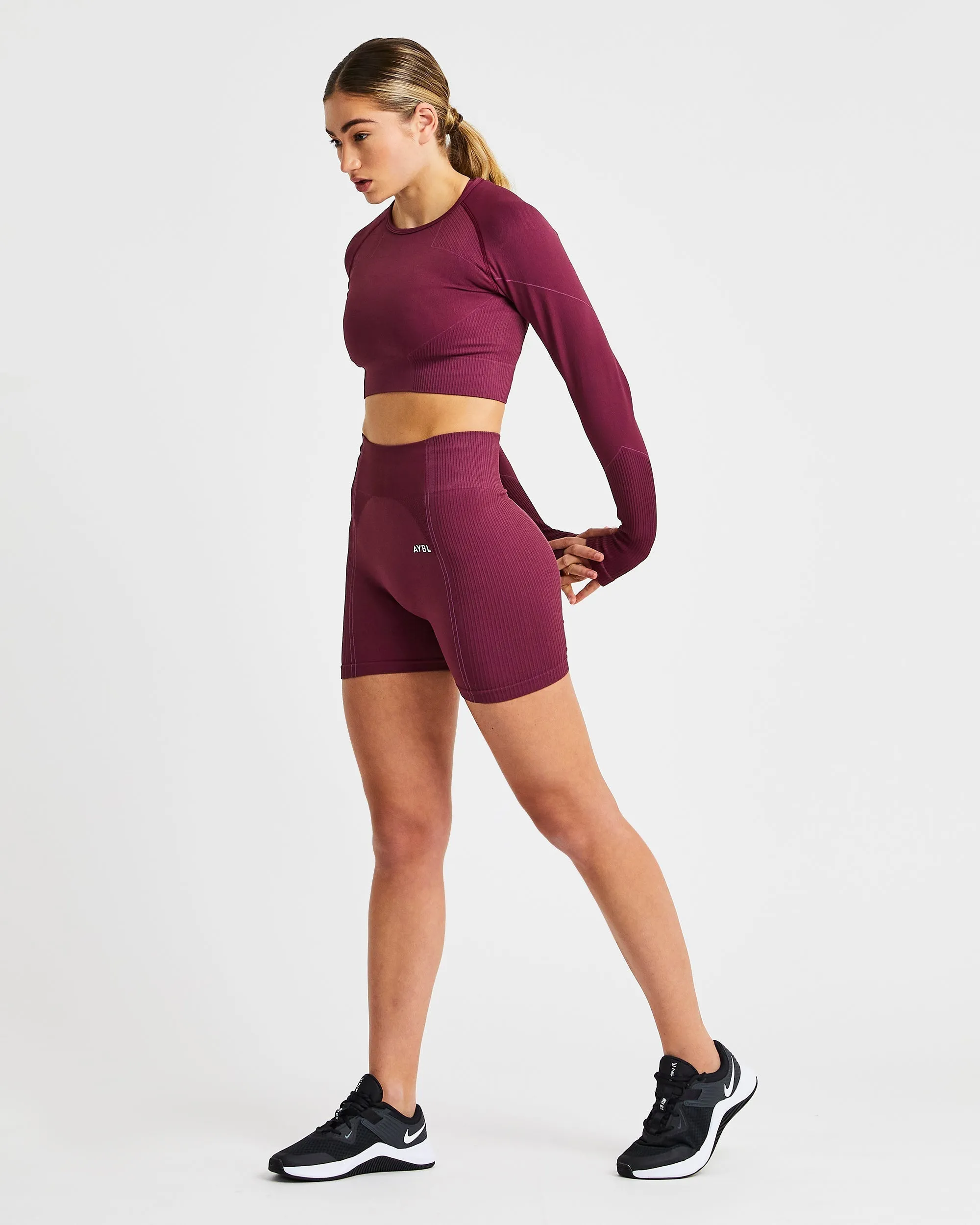 Reflex Seamless Shorts - Plum