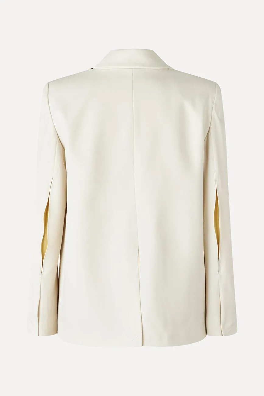 RELAXED FIT SLIT BLAZER