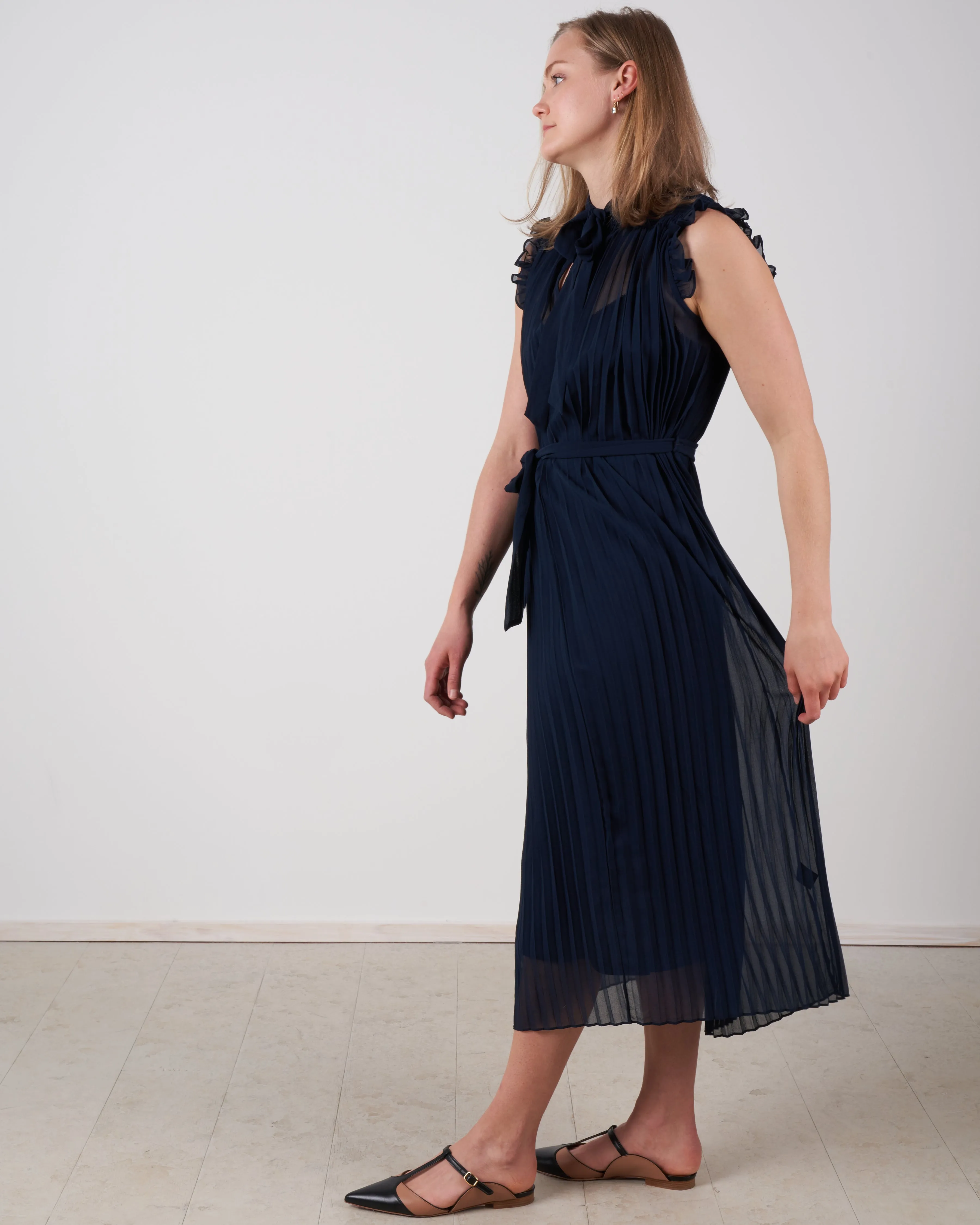 shirred pleat swing midi - navy