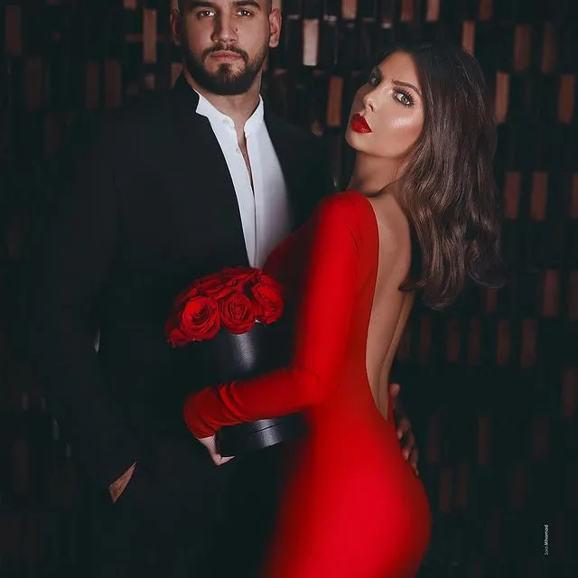 Simple Long Sleeves Red Wedding Guest Dresses Sexy Open Back