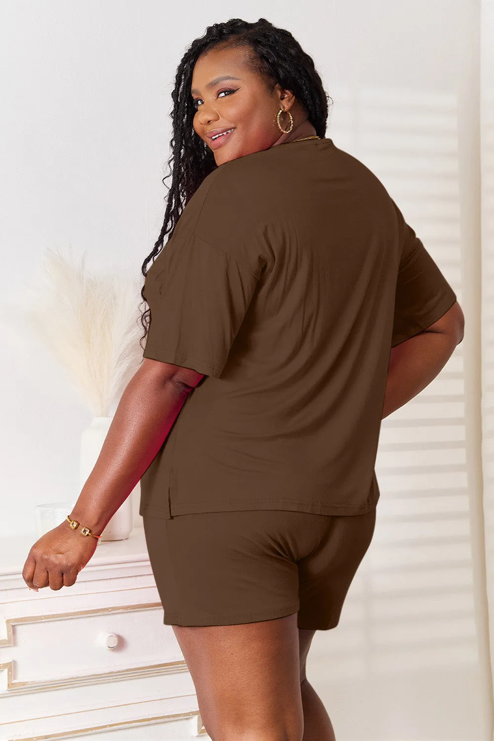 Soft Rayon Half Sleeve Top and Shorts Set