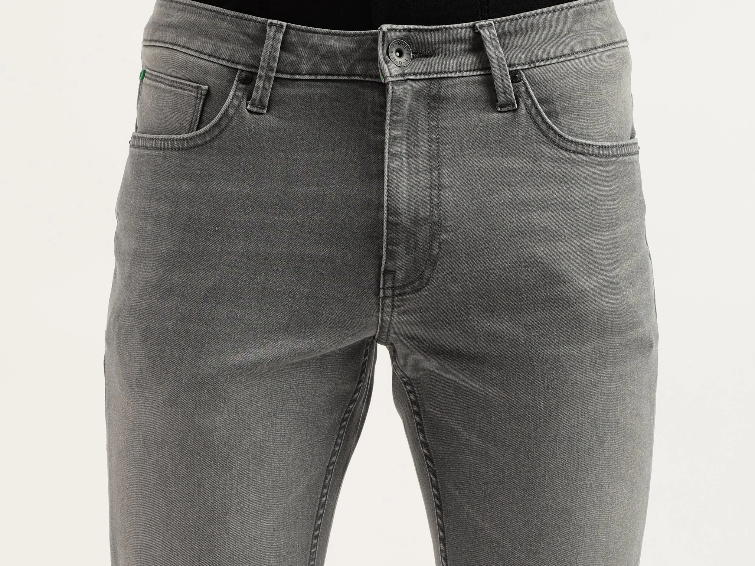 Solid Skinny Fit Jeans